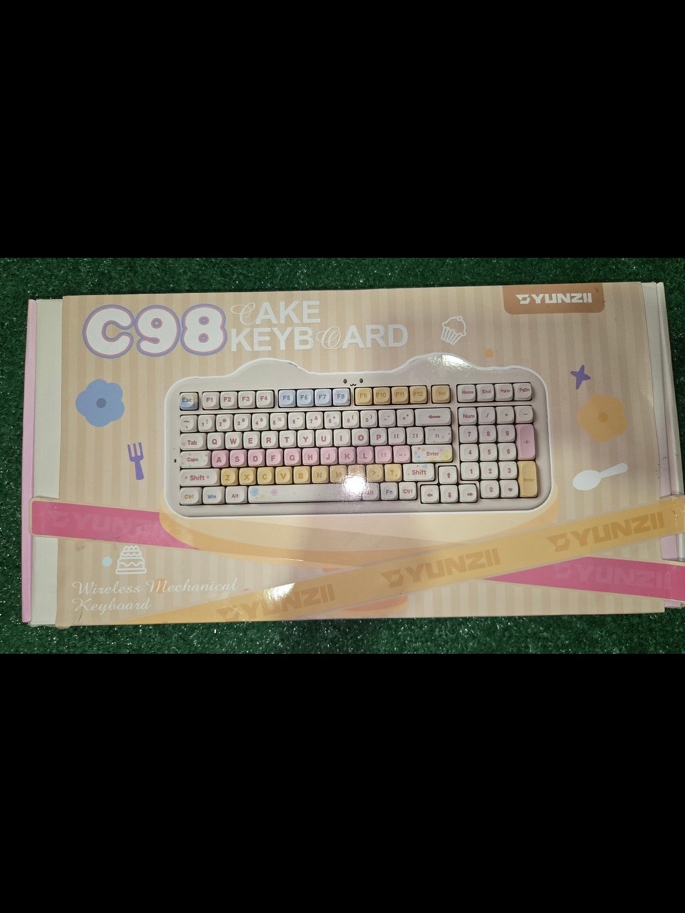 Yunzii Keyboard C98 Cake Meow Wireless Mechanical Keyboard Candy Switches White